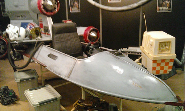 maquette de vaisseau starwars à geekopolis